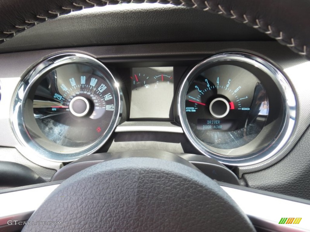 2013 Ford Mustang V6 Coupe Gauges Photo #70344684