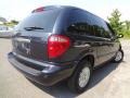 2007 Modern Blue Pearl Chrysler Town & Country   photo #5