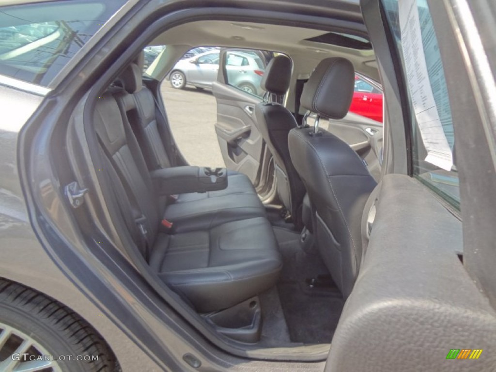 2012 Focus SEL 5-Door - Sterling Grey Metallic / Charcoal Black Leather photo #17