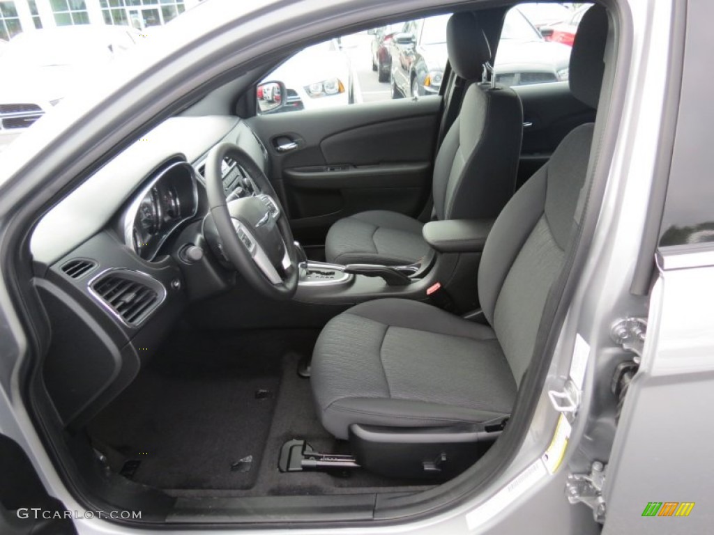 2013 Chrysler 200 Touring Sedan Front Seat Photo #70354194