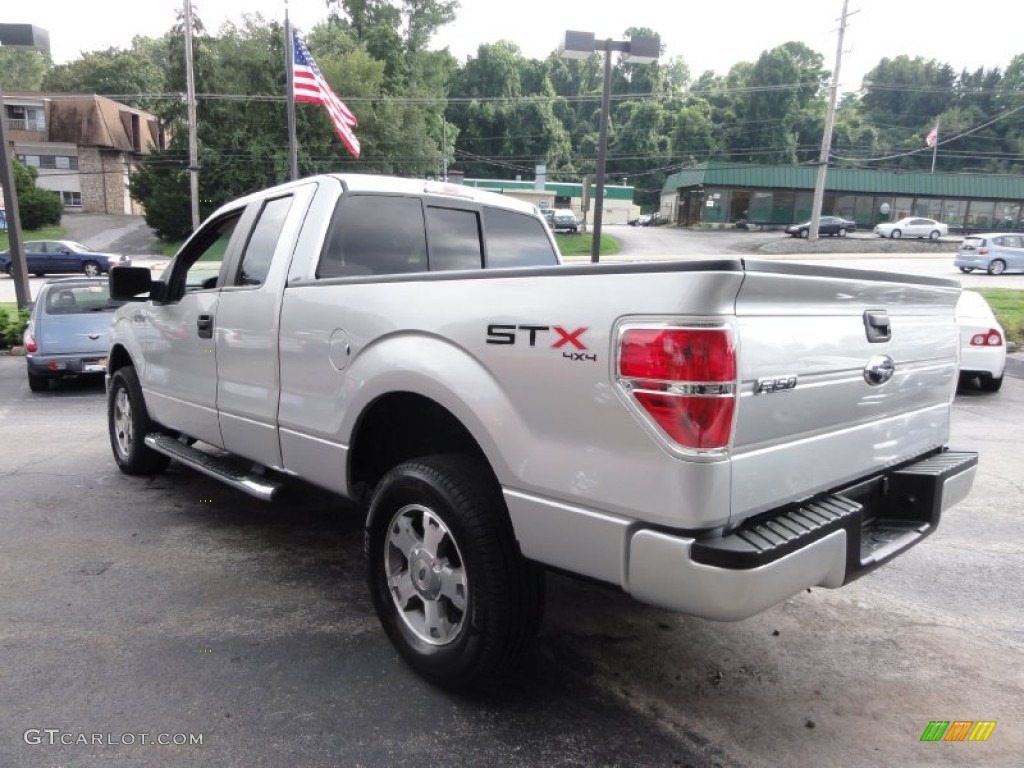 2010 F150 STX SuperCab 4x4 - Ingot Silver Metallic / Medium Stone photo #9