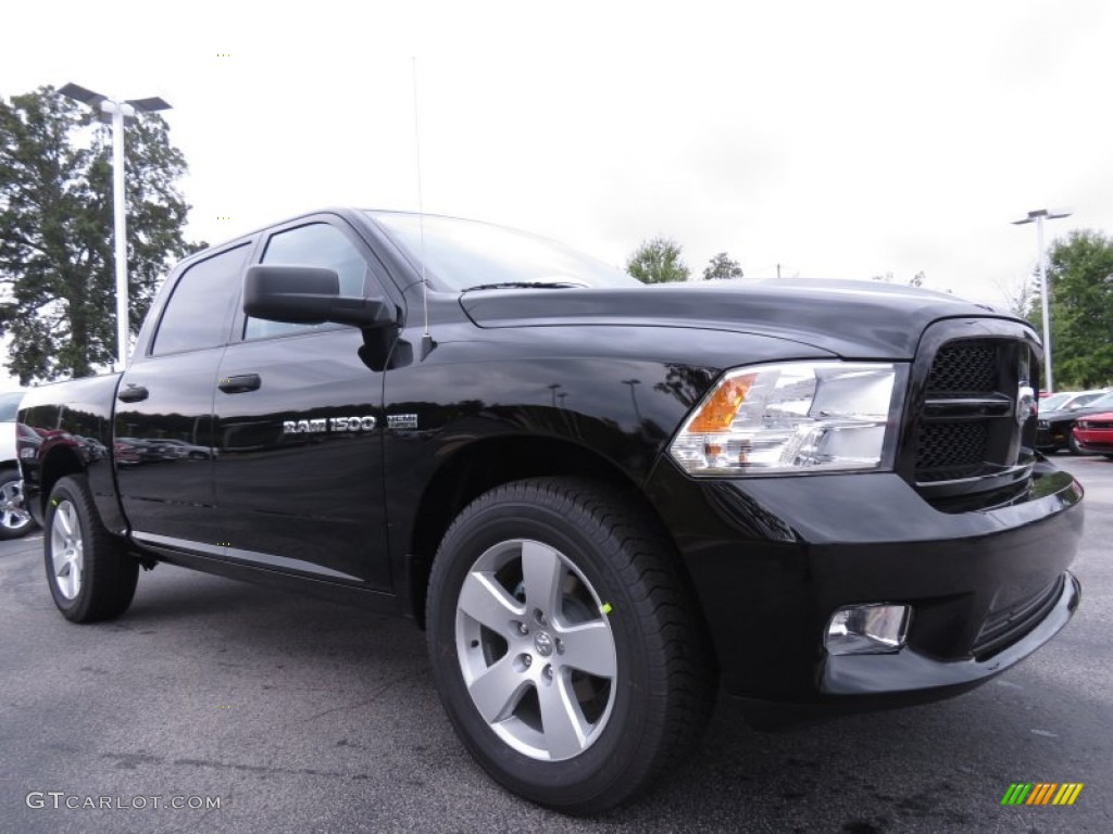 2012 Ram 1500 Express Crew Cab - Black / Dark Slate Gray/Medium Graystone photo #4