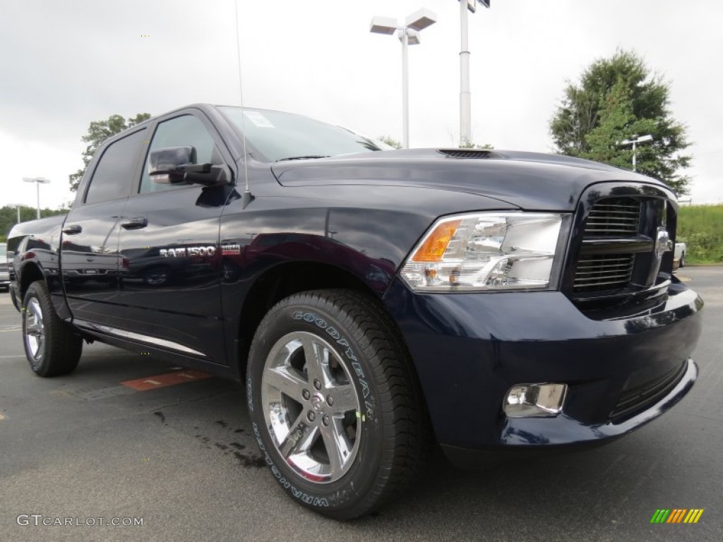 2012 Ram 1500 Sport Crew Cab - True Blue Pearl / Dark Slate Gray photo #4