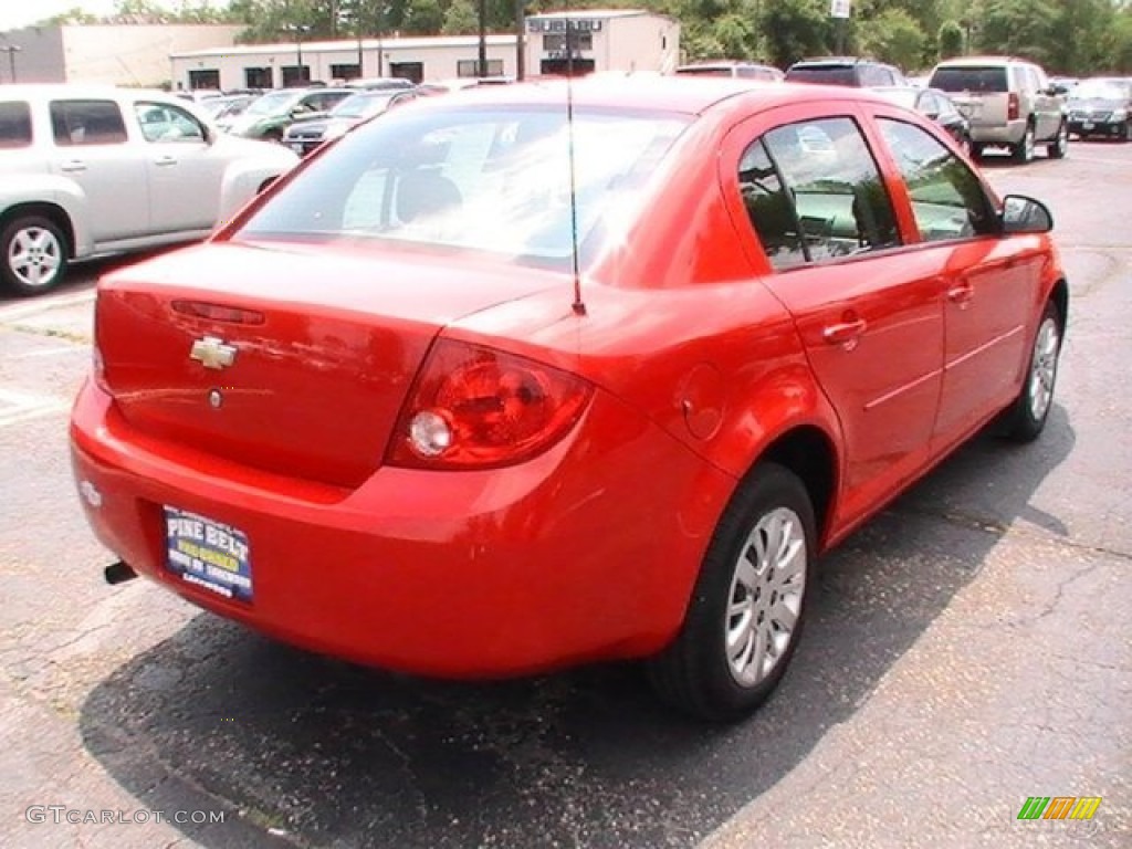 2010 Cobalt LT Sedan - Victory Red / Ebony photo #4