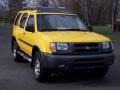 2000 Solar Yellow Nissan Xterra SE V6 4x4  photo #3