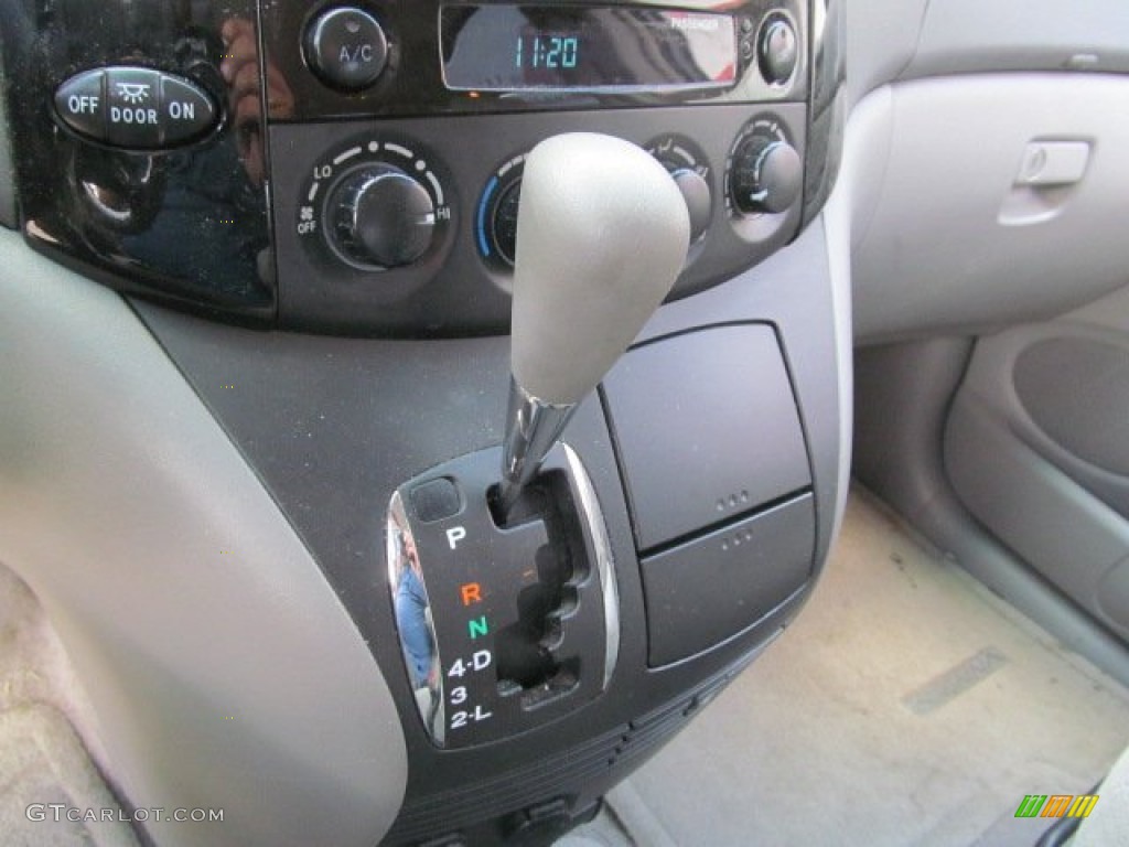 2005 Toyota Sienna CE Transmission Photos