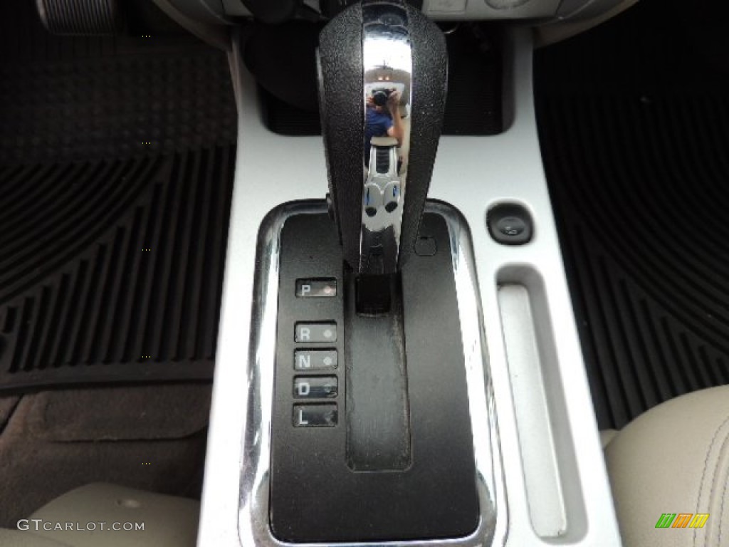 2010 Mercury Mariner V6 Premier 4WD Transmission Photos
