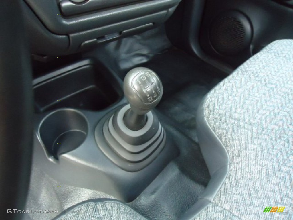 2002 Chevrolet S10 Regular Cab Transmission Photos