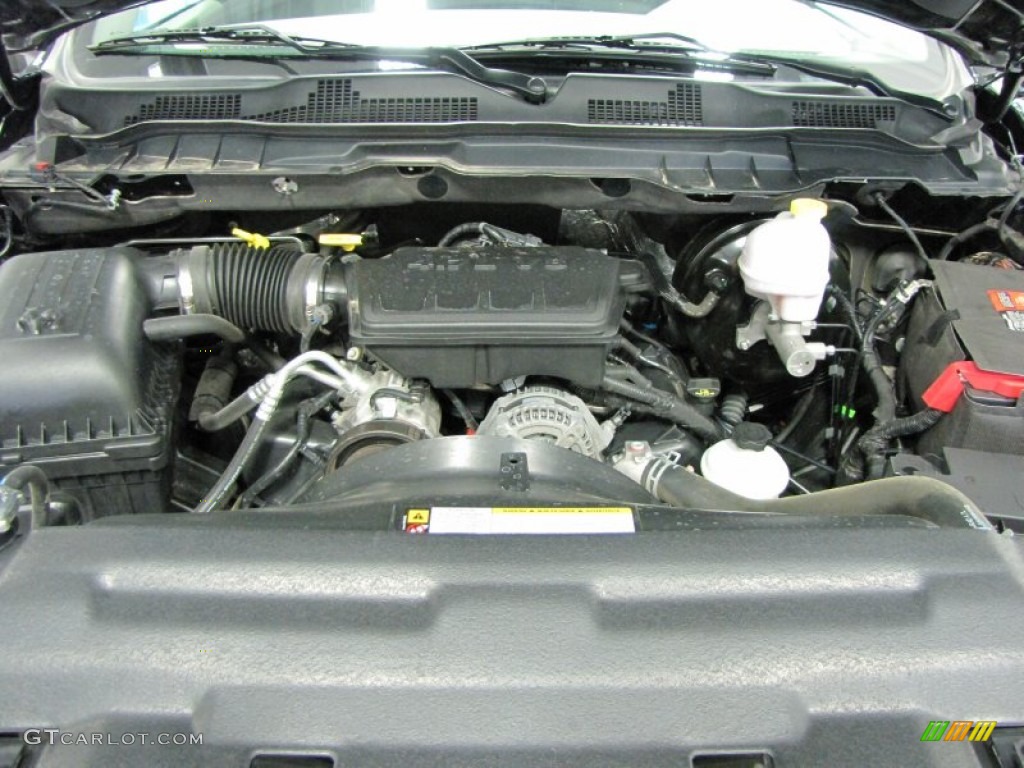 2012 Ram 1500 SLT Quad Cab 4x4 - Black / Dark Slate Gray/Medium Graystone photo #6