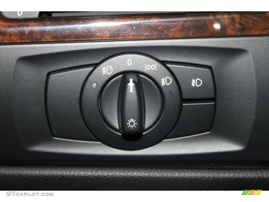2008 BMW 3 Series 335i Convertible Controls Photo #70363344