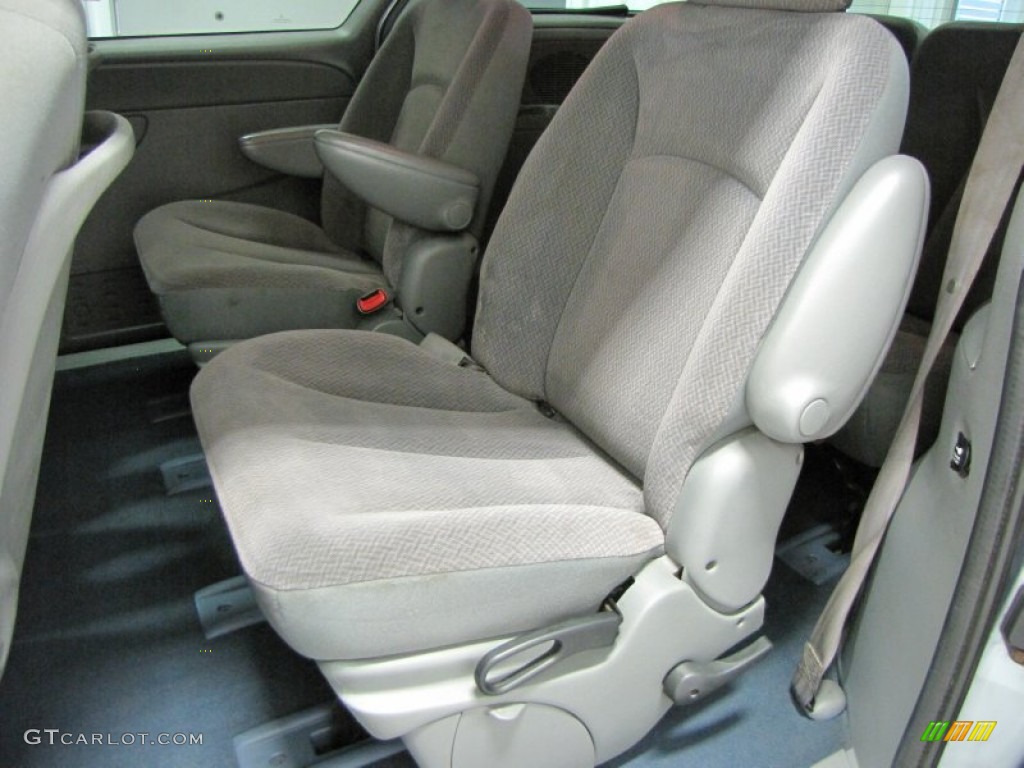 Medium Slate Gray Interior 2005 Dodge Caravan SXT Photo #70363614