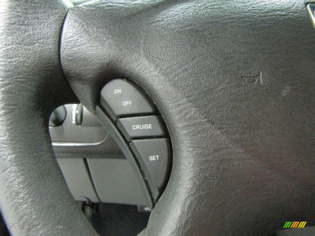 2005 Dodge Caravan SXT Controls Photo #70363692