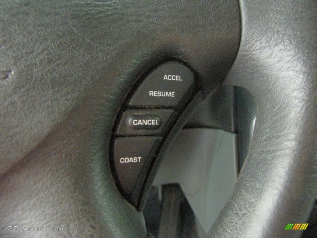 2005 Dodge Caravan SXT Controls Photo #70363708