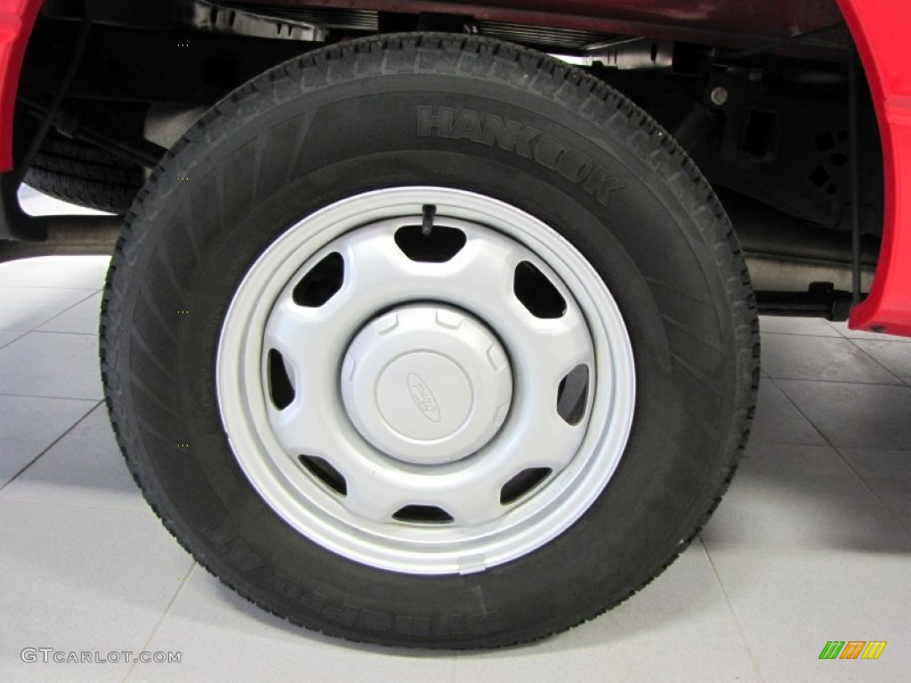 2010 F150 XL Regular Cab - Red Candy Metallic / Medium Stone photo #21