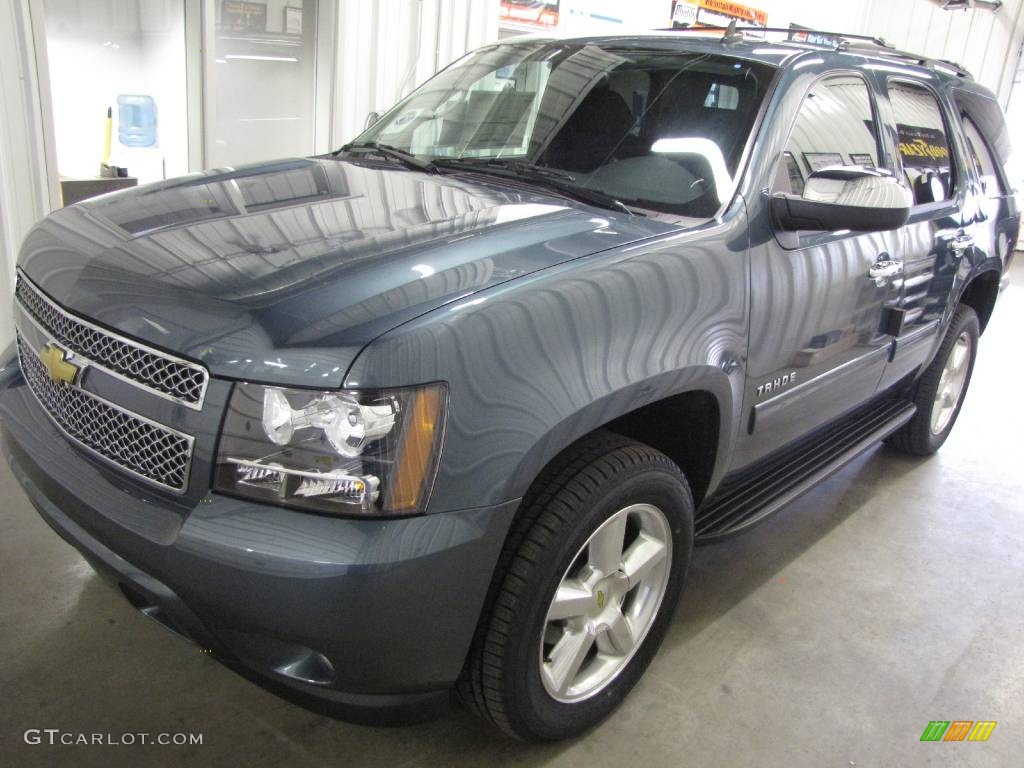 2010 Tahoe LS 4x4 - Blue Granite Metallic / Ebony photo #2