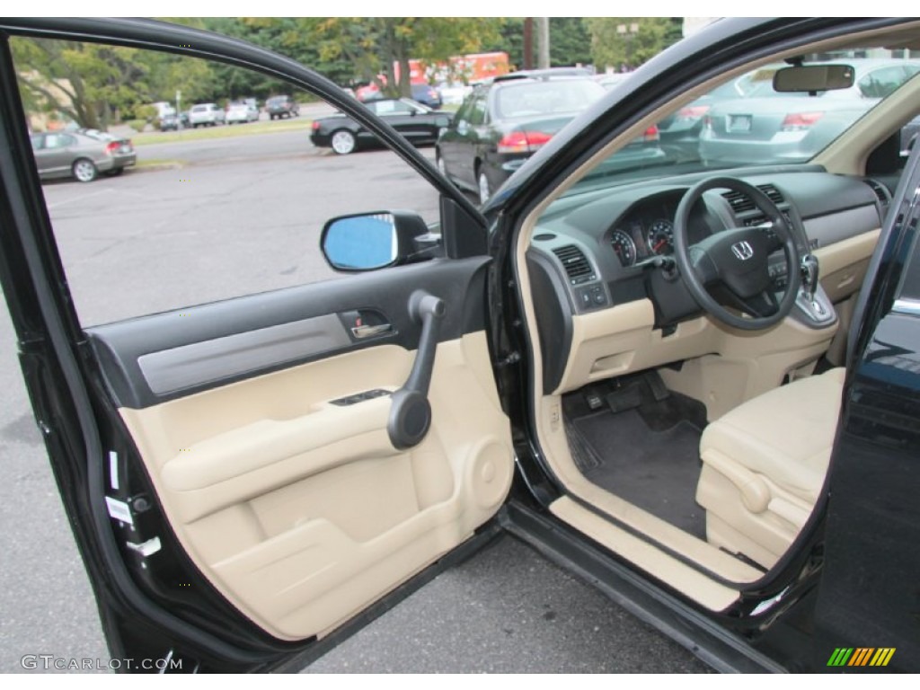 2010 CR-V LX AWD - Crystal Black Pearl / Ivory photo #12