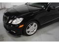 Black - E 350 4Matic Sedan Photo No. 6