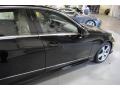 Black - E 350 Sedan Photo No. 20