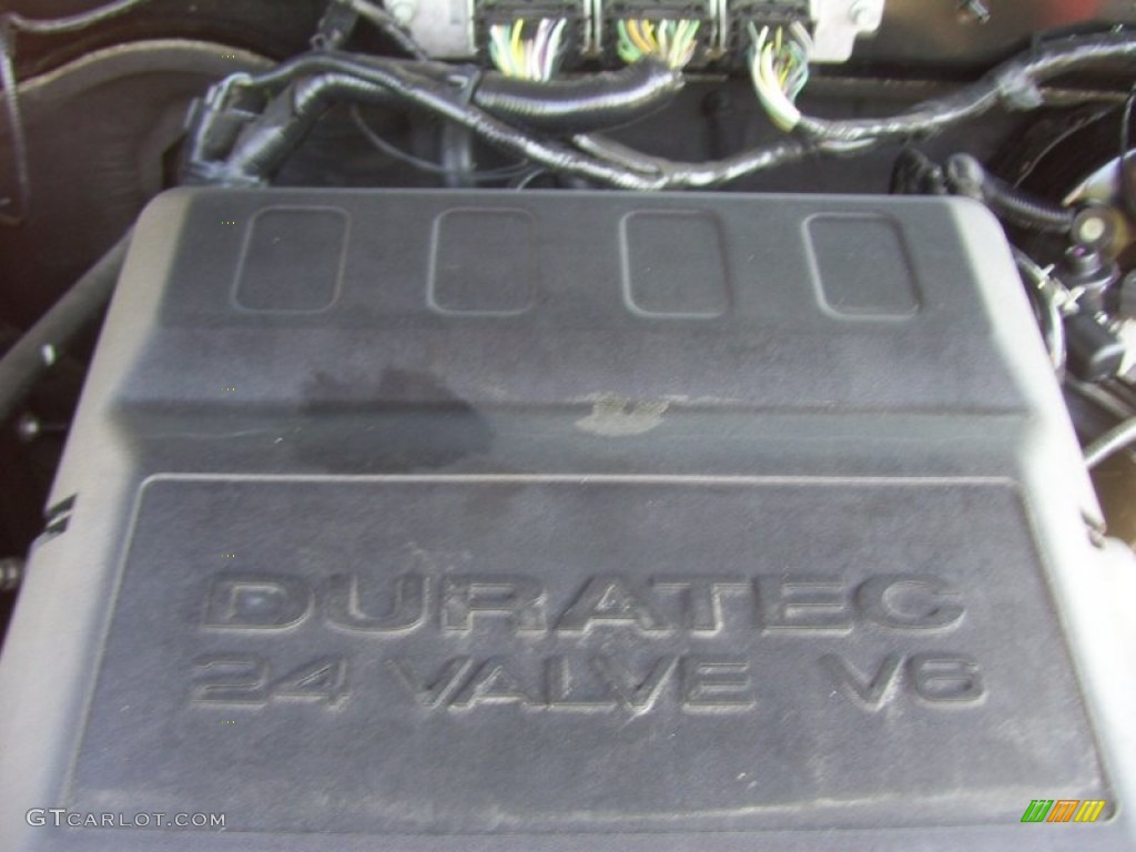 2011 Escape XLT V6 4WD - Sterling Grey Metallic / Charcoal Black photo #11