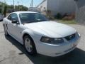 2004 Oxford White Ford Mustang V6 Coupe  photo #1
