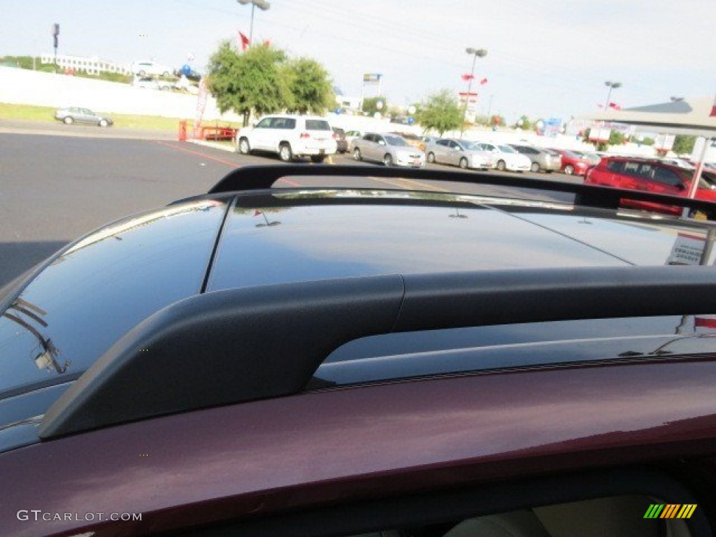 2011 GLK 350 - Barolo Red Metallic / Almond/Black photo #17