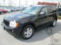 Black - Grand Cherokee Laredo 4x4 Photo No. 1