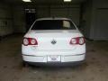 Candy White - Passat Komfort Sedan Photo No. 4