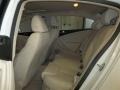 Candy White - Passat Komfort Sedan Photo No. 10