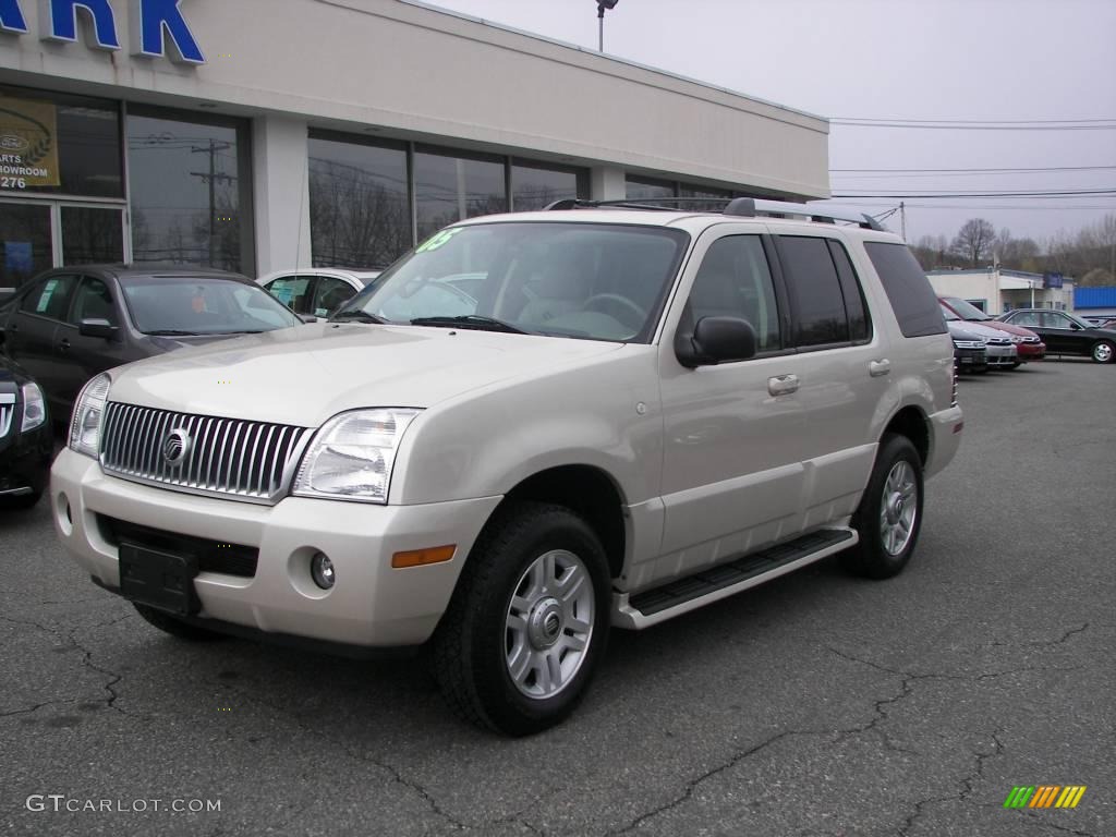 Ivory Parchment Tri-Coat Mercury Mountaineer