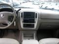 2005 Ivory Parchment Tri-Coat Mercury Mountaineer V8 Premier AWD  photo #18