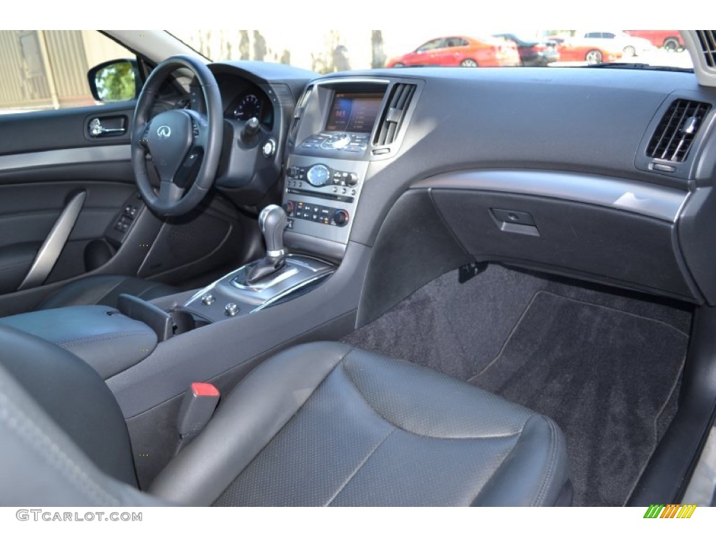 2010 Infiniti G 37 Coupe Dashboard Photos