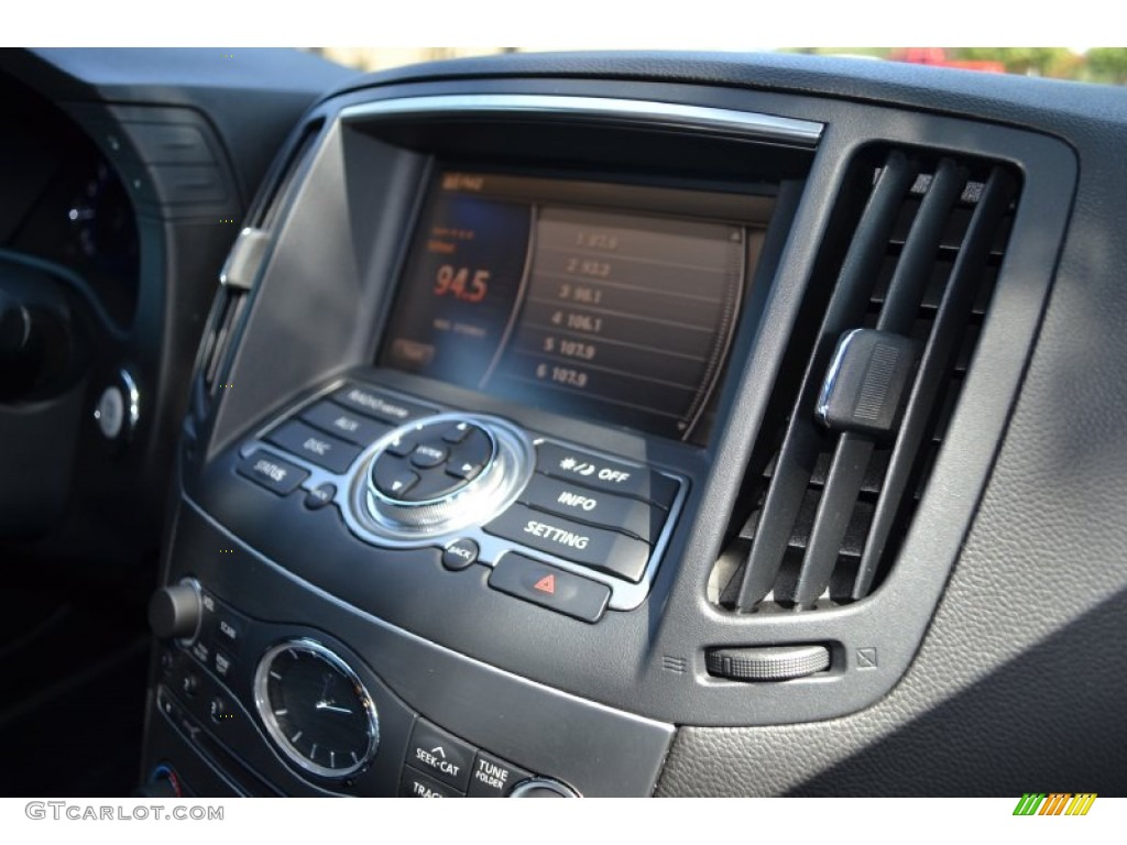 2010 Infiniti G 37 Coupe Controls Photo #70376433