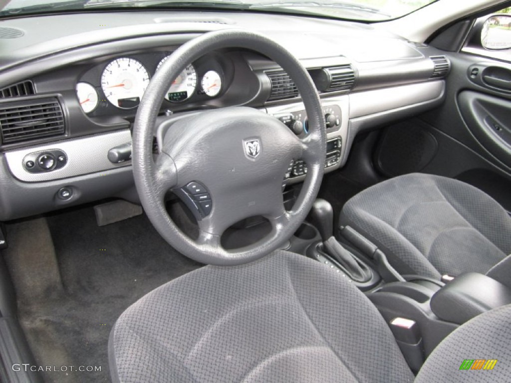 Dark Slate Gray Interior 2005 Dodge Stratus SXT Sedan Photo #70377117