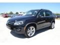 Deep Black Metallic - Tiguan SEL Photo No. 1