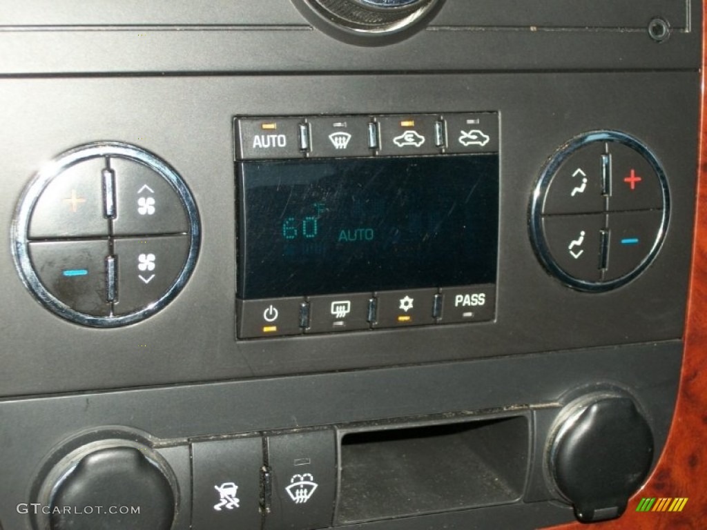 2008 Silverado 1500 LTZ Extended Cab 4x4 - Black / Ebony photo #17
