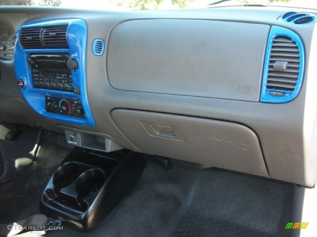 2002 Ranger Edge Regular Cab - Bright Island Blue Metallic / Dark Graphite photo #18