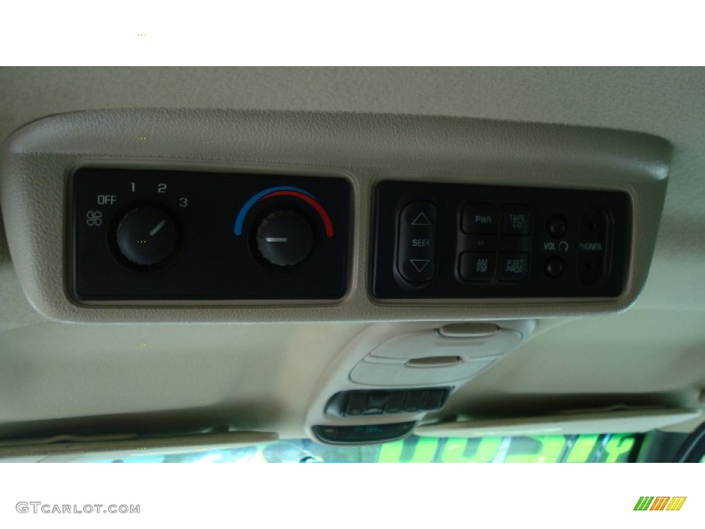 2000 Oldsmobile Silhouette GL Controls Photo #70378158