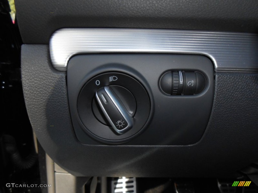 2013 Golf R 2 Door 4Motion - Deep Black Pearl Metallic / Titan Black photo #20