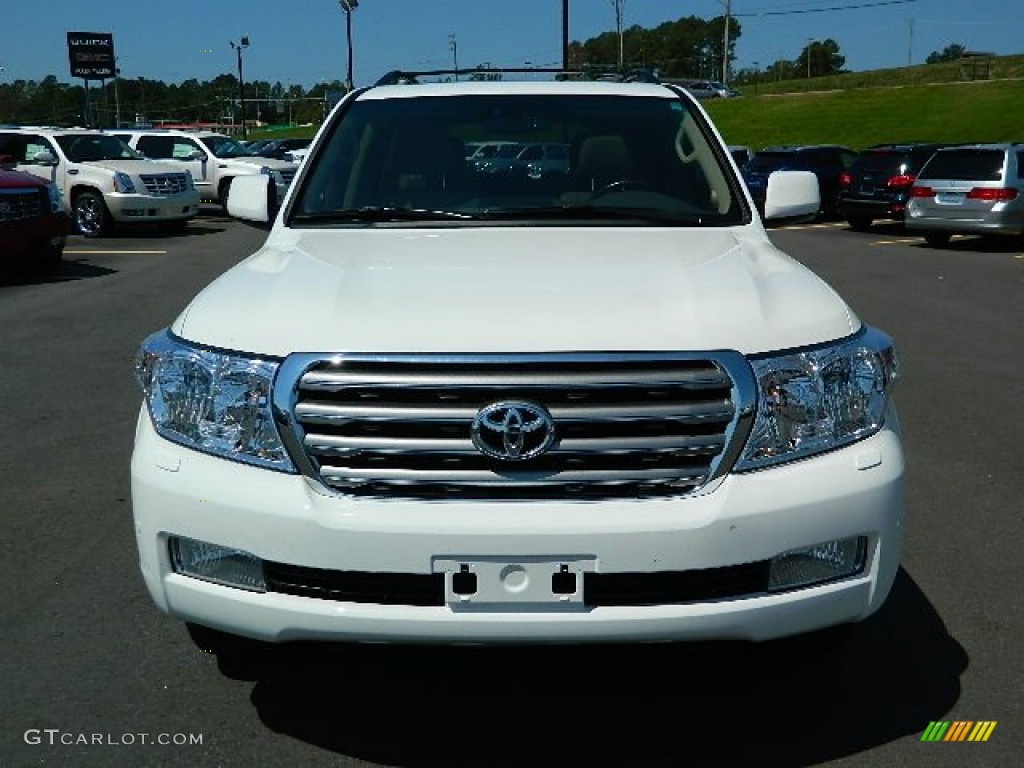 2011 Land Cruiser  - Super White / Sand Beige photo #8