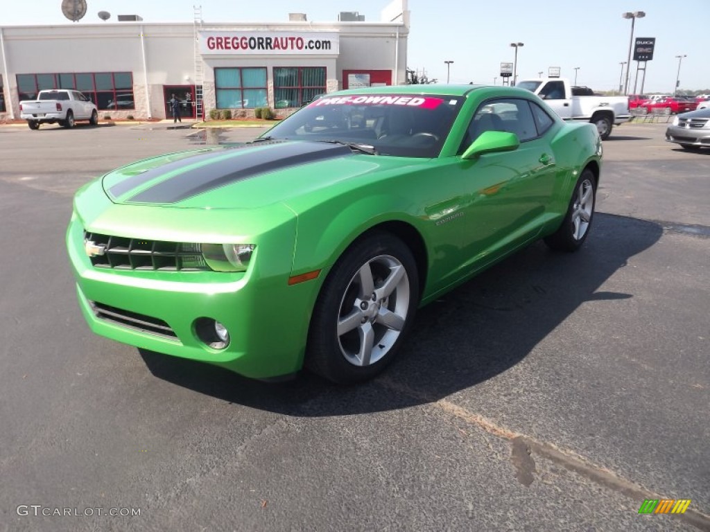 Synergy Green Metallic Chevrolet Camaro