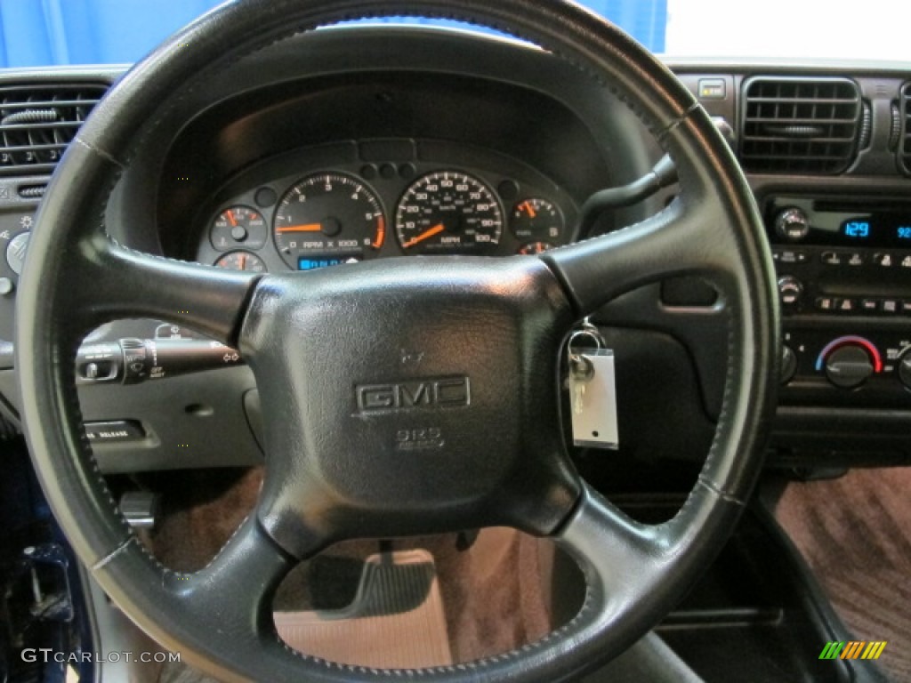 2003 GMC Sonoma SL Extended Cab 4x4 Graphite Steering Wheel Photo #70385166
