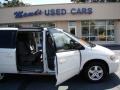 Stone White - Grand Caravan SXT Photo No. 14