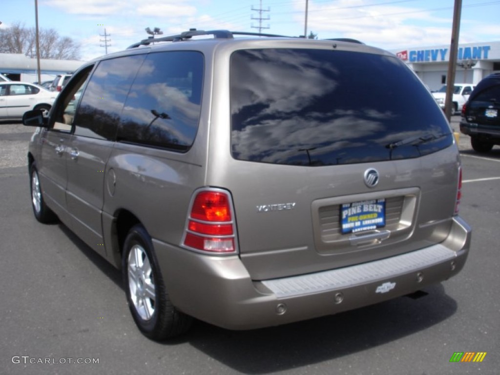 2004 Monterey Premier - Arizona Beige Metallic / Pebble photo #6