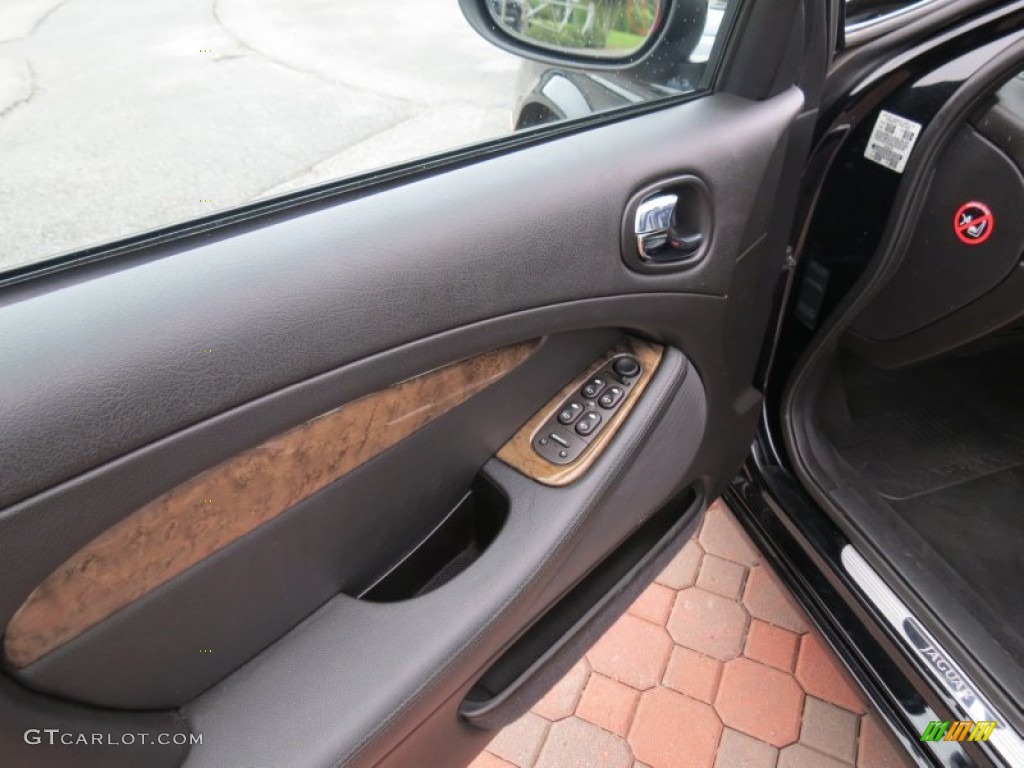 2006 Jaguar S-Type R Charcoal Door Panel Photo #70387797