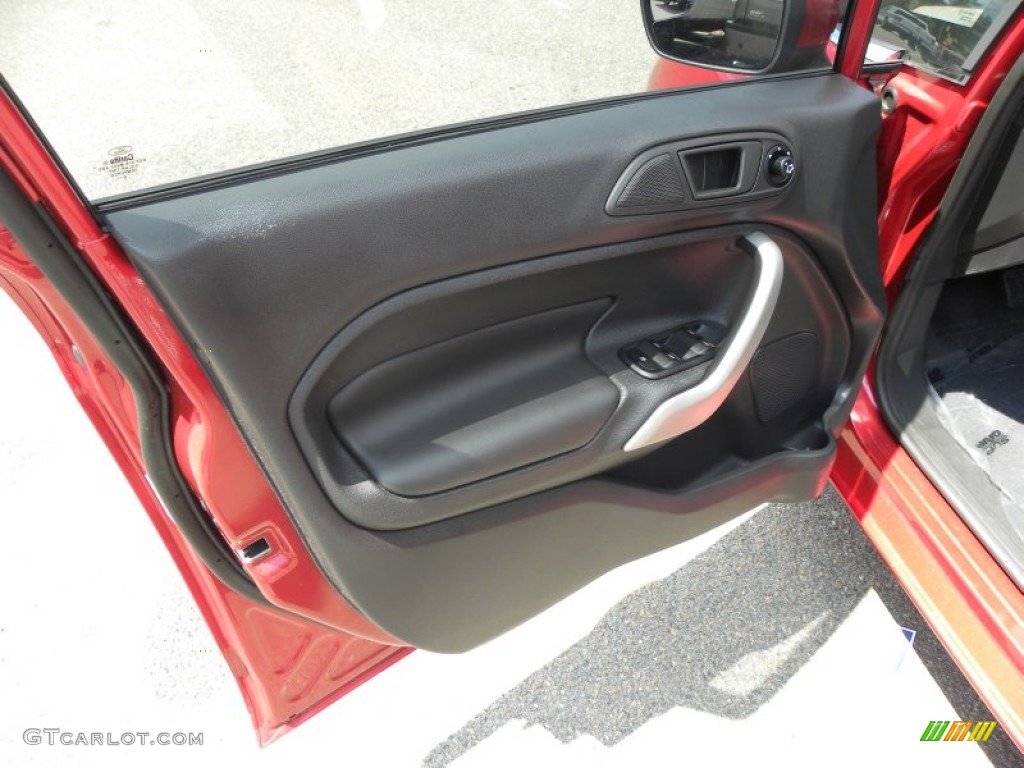 2011 Ford Fiesta SES Hatchback Charcoal Black Leather Door Panel Photo #70389426