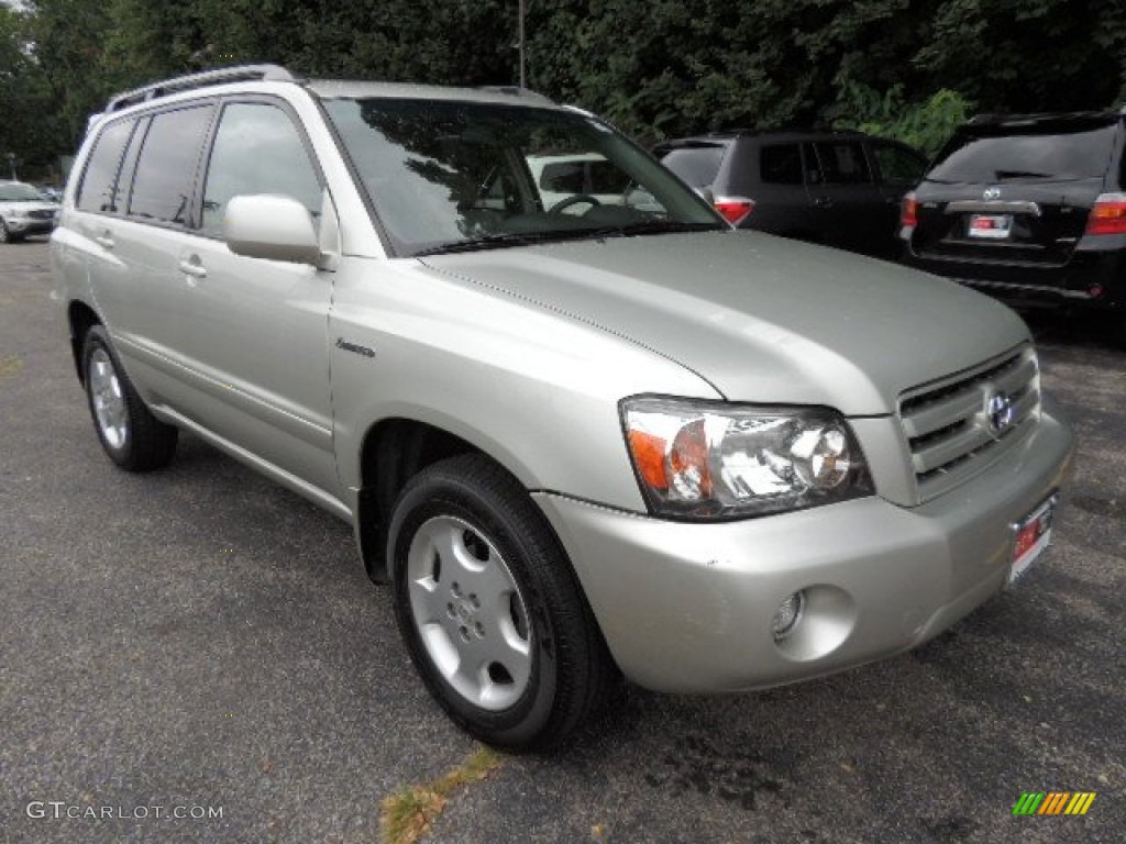 2005 Highlander Limited 4WD - Millenium Silver Metallic / Gray photo #3