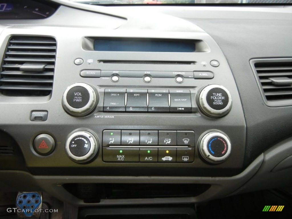 2008 Honda Civic LX Coupe Controls Photo #70392306