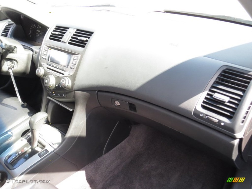 2006 Accord EX-L V6 Sedan - Sapphire Blue Pearl / Black photo #20