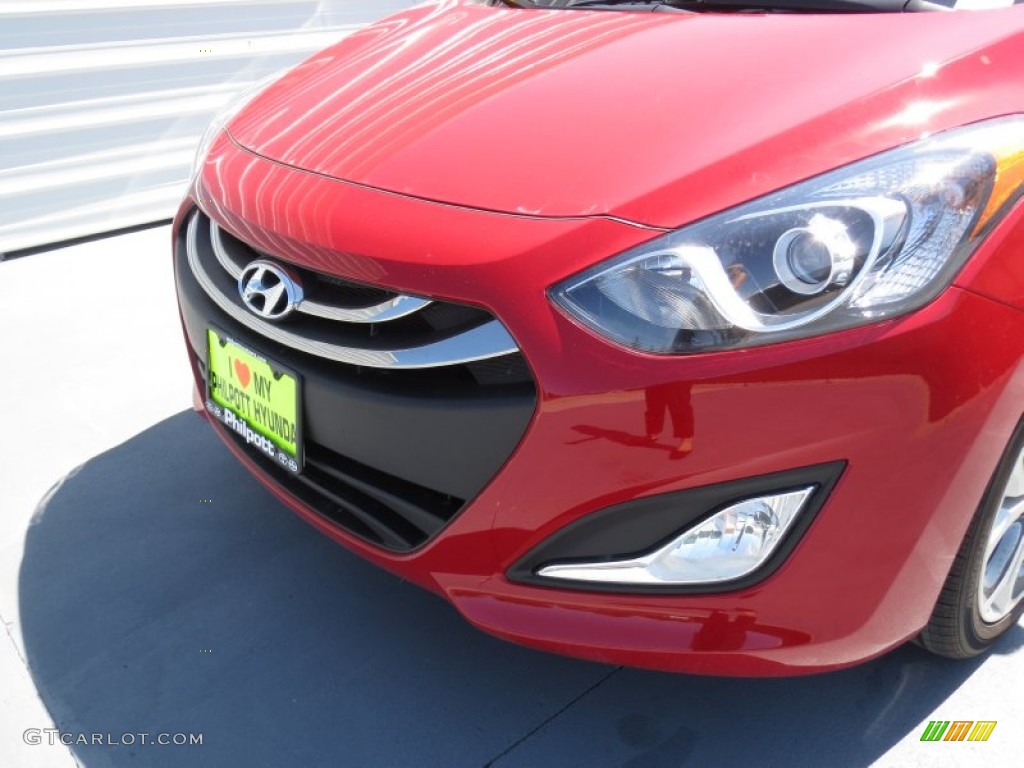 2013 Elantra GT - Volcanic Red / Beige photo #9