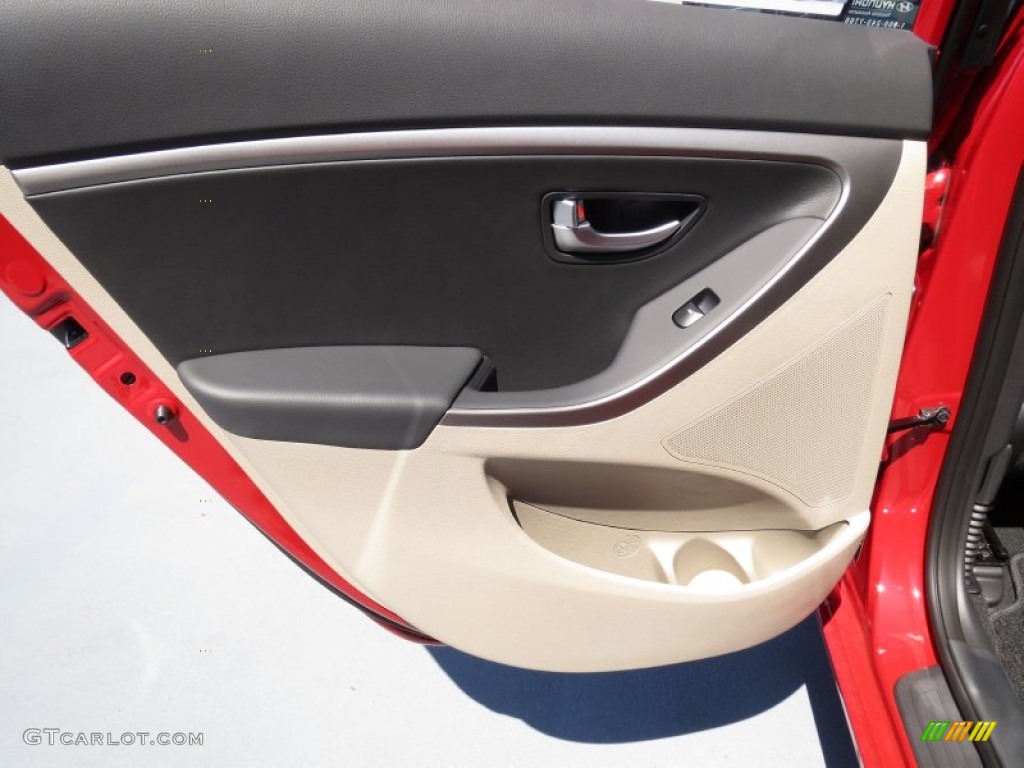 2013 Elantra GT - Volcanic Red / Beige photo #17